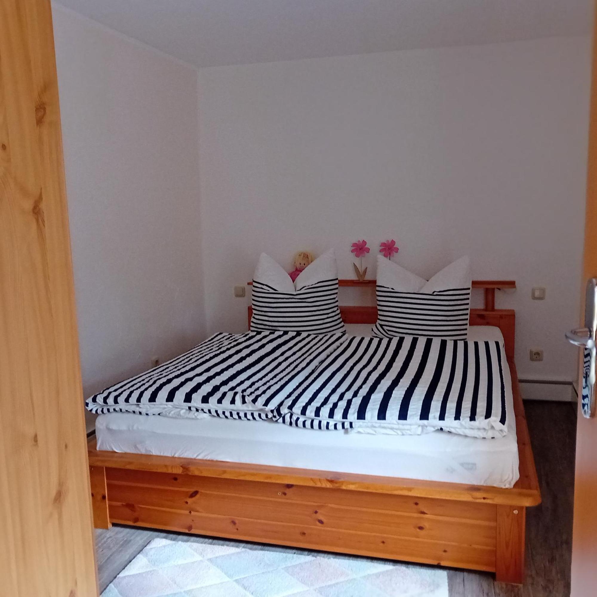 Ferienwohnung Mit Garten Und Spielplatz Klingenthal Luaran gambar
